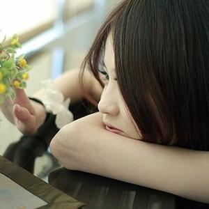 爱吃鱼的糖果果 头像